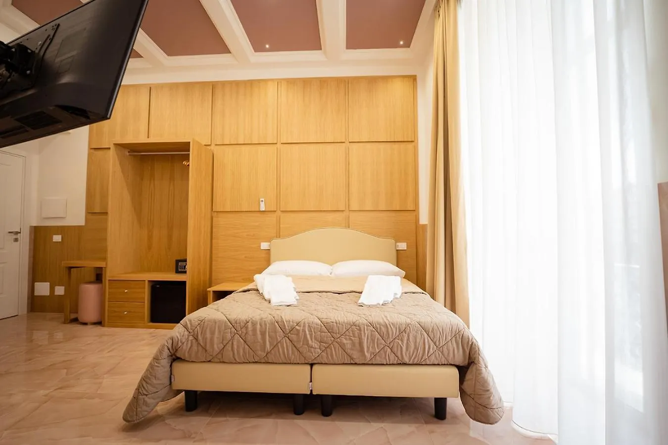 P.C. Boutique H. Castel Nuovo, By Clapa Group Dislocated Hospitality Hotel Naples Italy