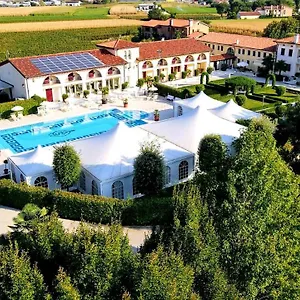https://villa-serena-treviso.hotelinveneto.com