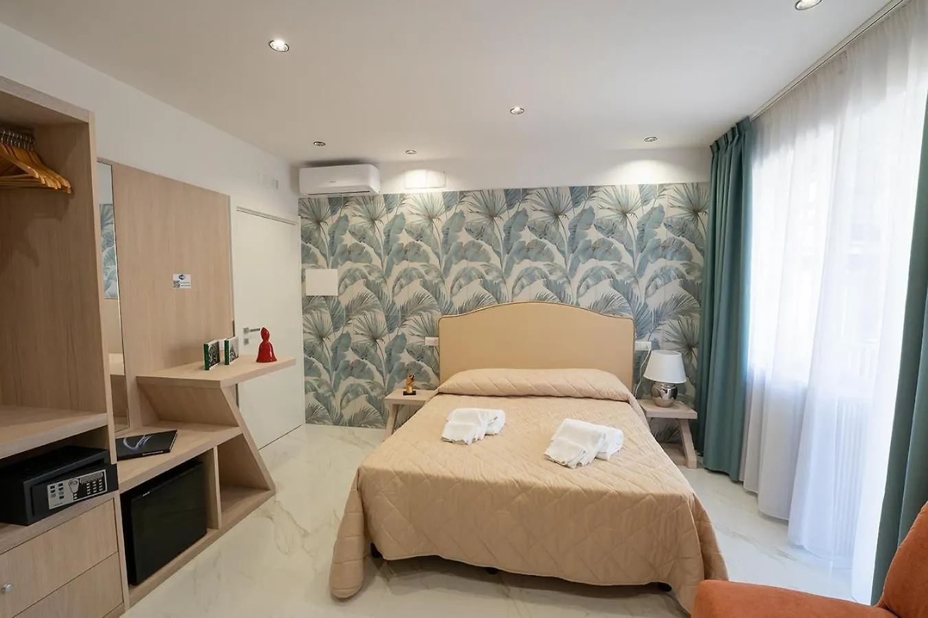 P.C. Boutique H. Castel Nuovo, By Clapa Group Dislocated Hospitality Hotel Naples 0*,