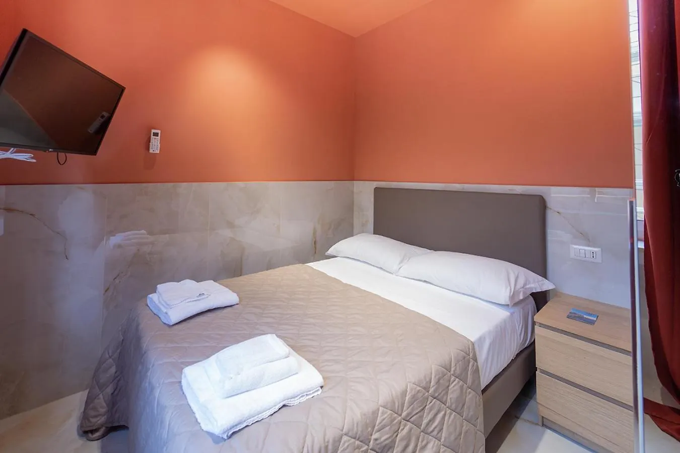 P.C. Boutique H. Castel Nuovo, By Clapa Group Dislocated Hospitality Hotel Naples Guest house