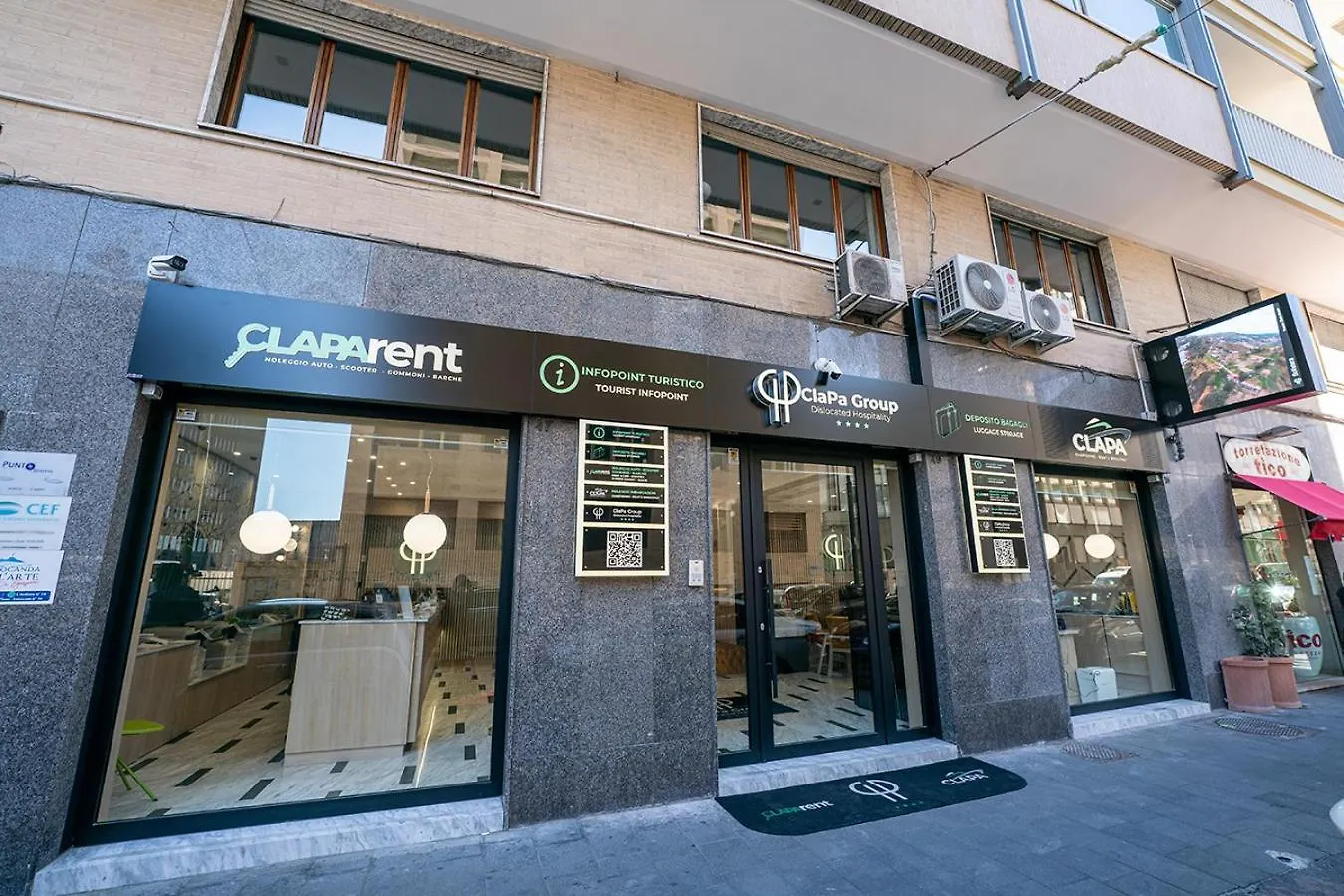 Guest house P.C. Boutique H. Castel Nuovo, By Clapa Group Dislocated Hospitality Hotel Naples Italy
